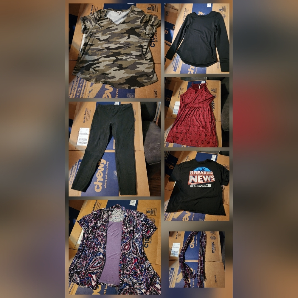 Womans Mixed Clothing Lot.